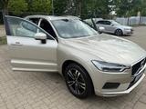 Volvo XC60 D4 AWD Momentum - Top Ausstattung - Volvo XC60: Awd Momentum