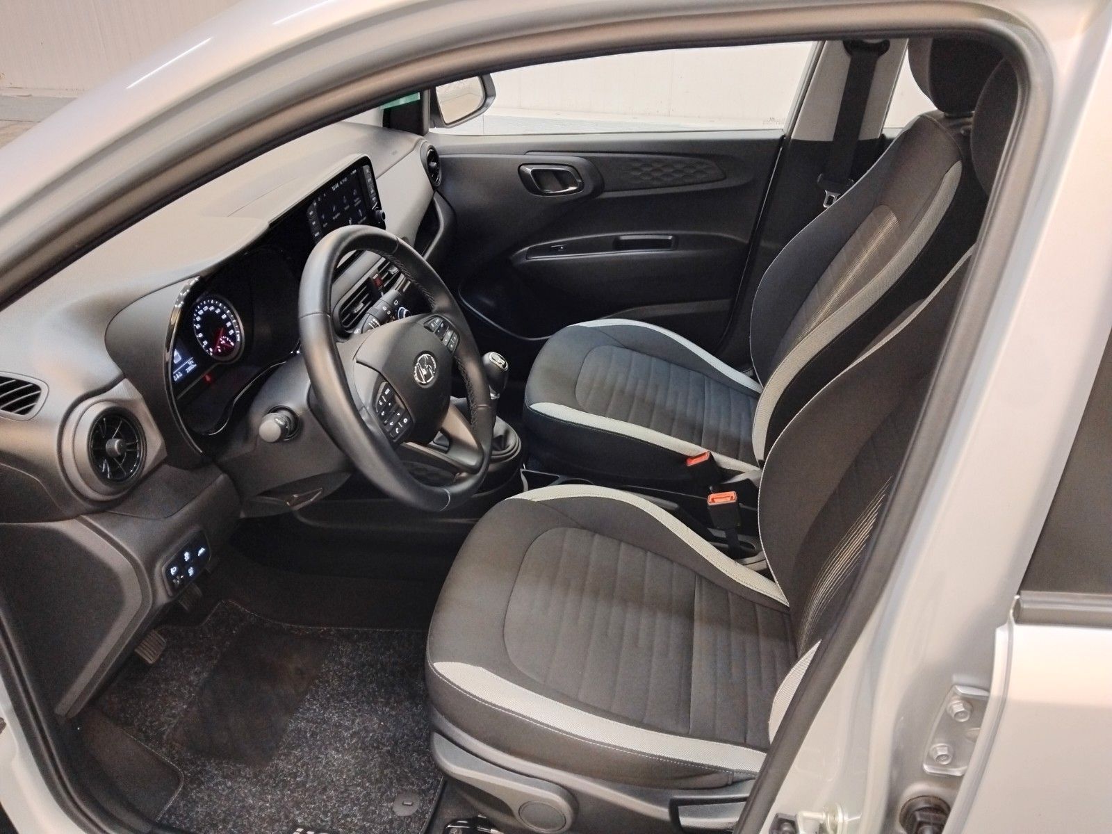 Hyundai i10 (06/2026, Benzin)