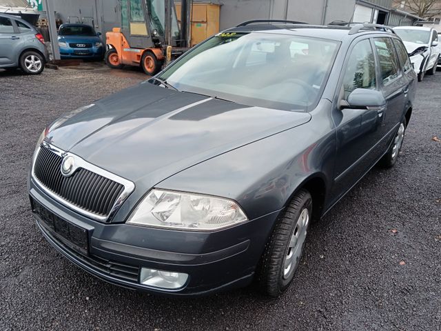 Skoda Octavia Combi Ambiente 4X4