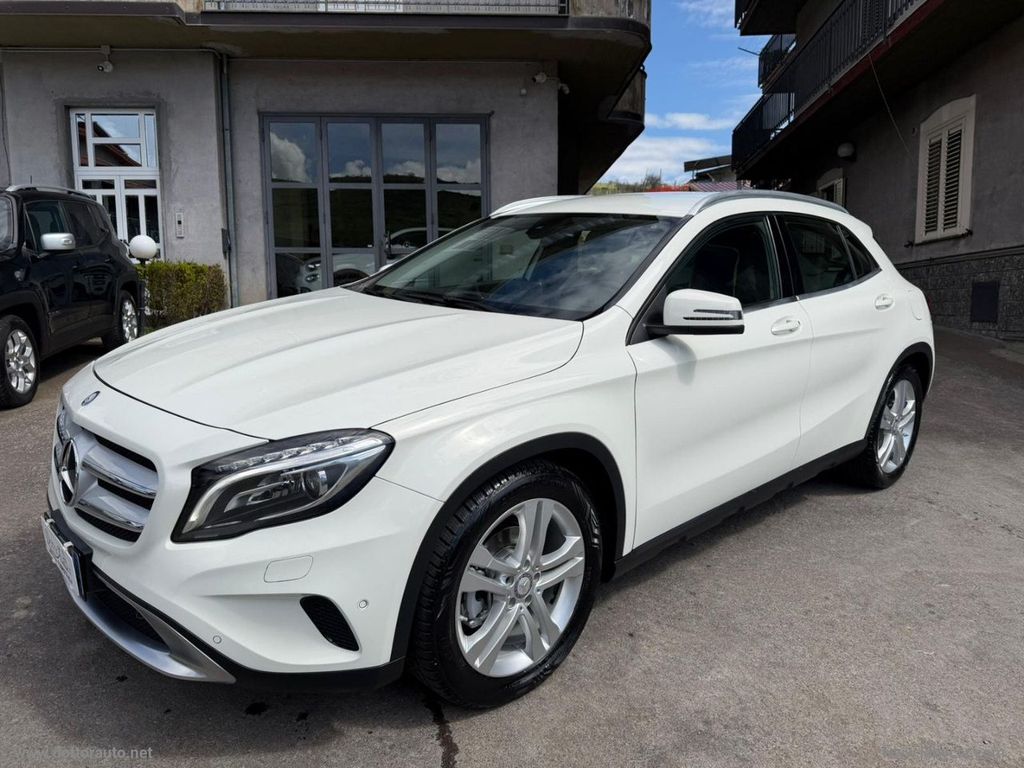 Image of Mercedes-Benz GLA 200