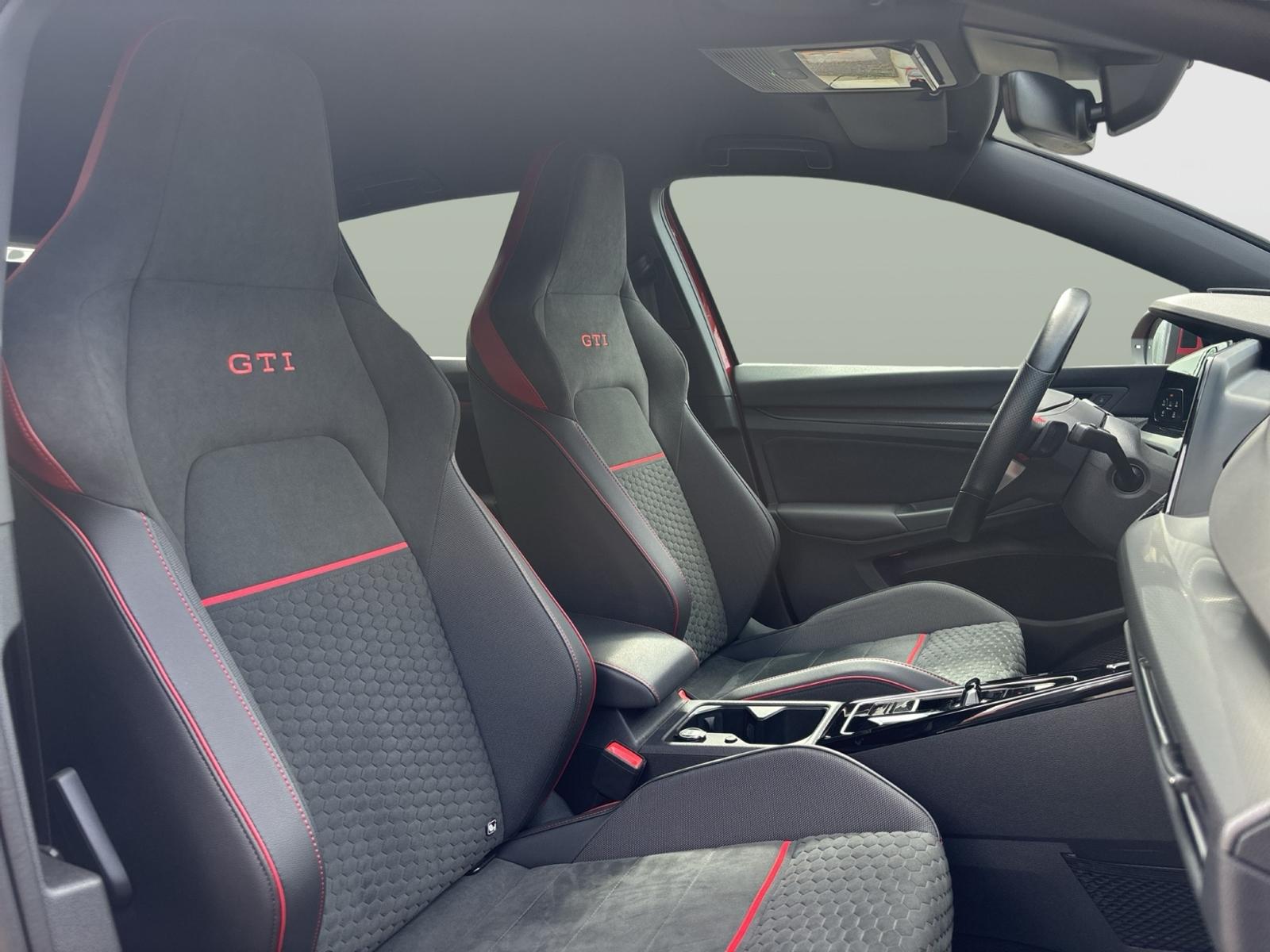 Volkswagen Golf VIII 8 2.0 TSI GTI Clubsport DSG MATRIX-LE, миниатюра 16