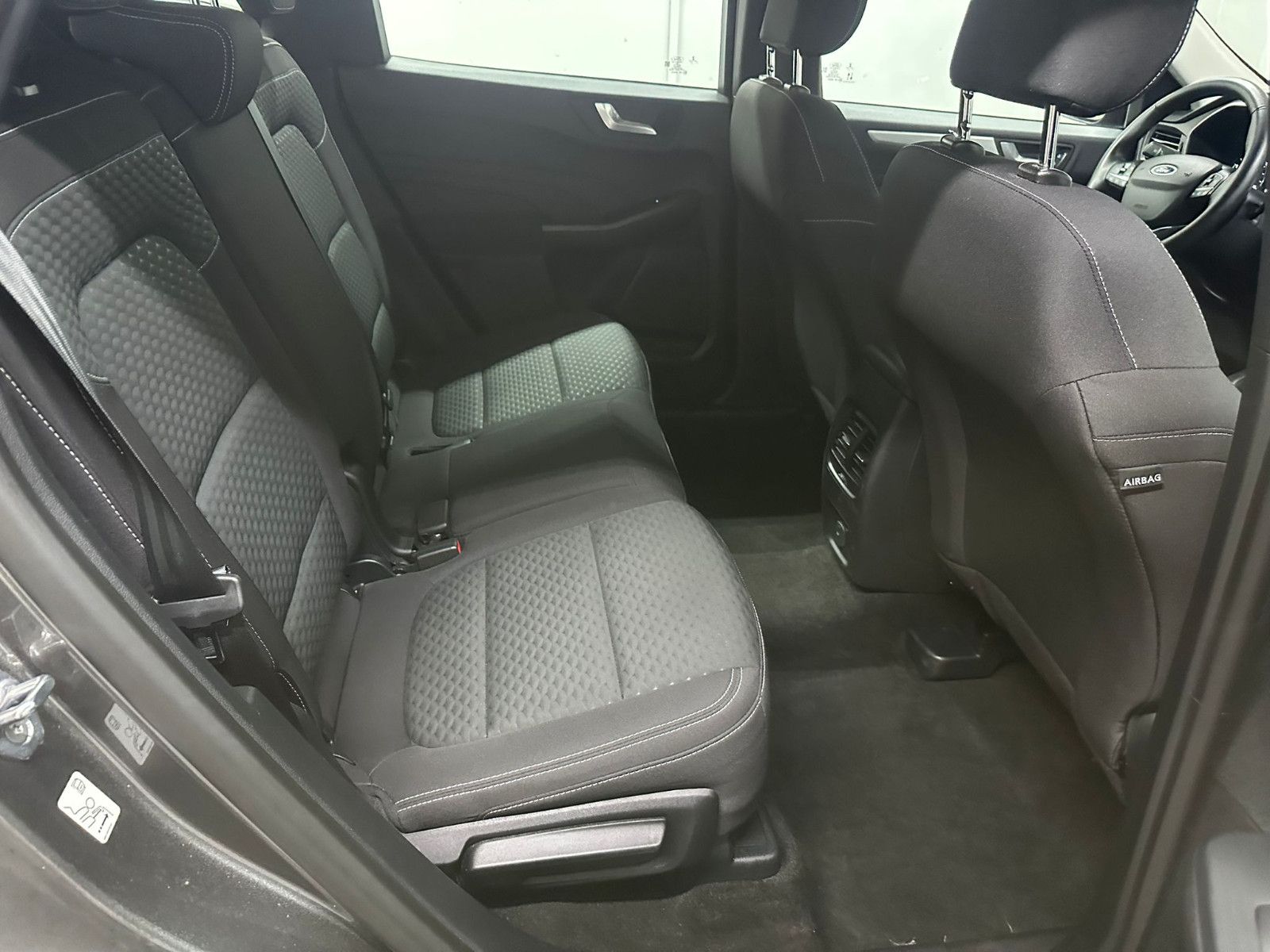 Fahrzeugabbildung Ford Kuga 2.5 Duratec PHEV Cool & Connect CVT*NAVI*