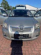 Toyota Avensis 2.0 Diesel - Toyota Avensis aus 2008 mit Diesel-Antrieb