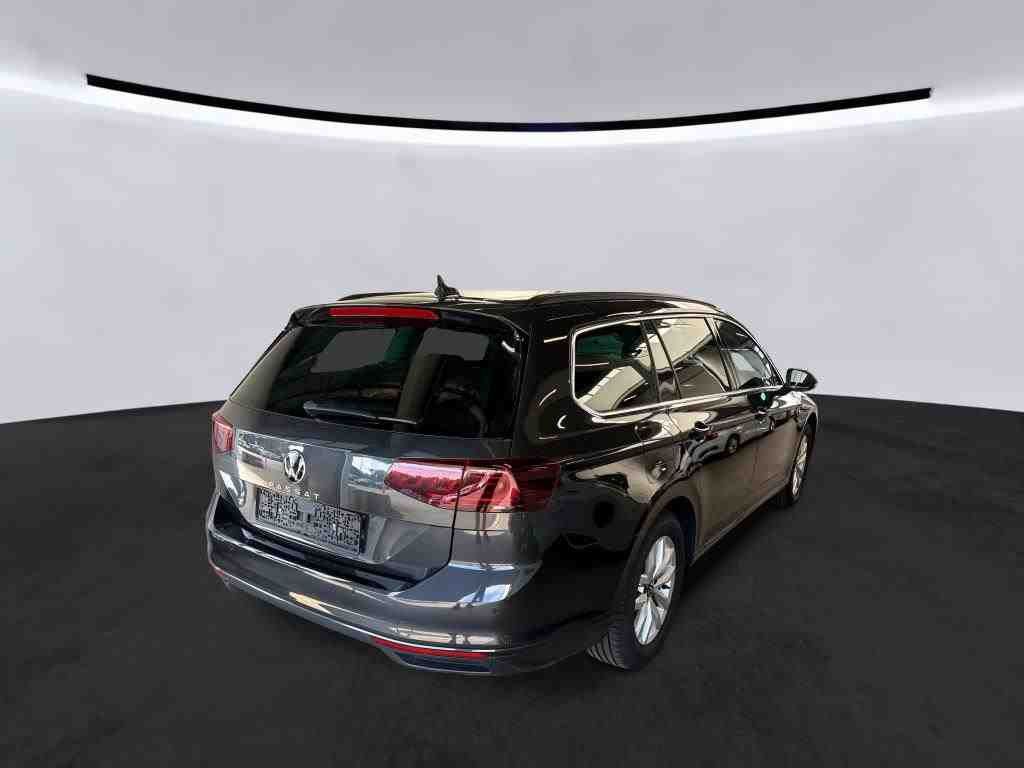 Volkswagen Passat Variant - Bild 3