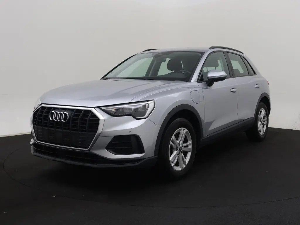 Audi Q3 45TFSI E S-Tronic | NUR AUTOHANDLER!