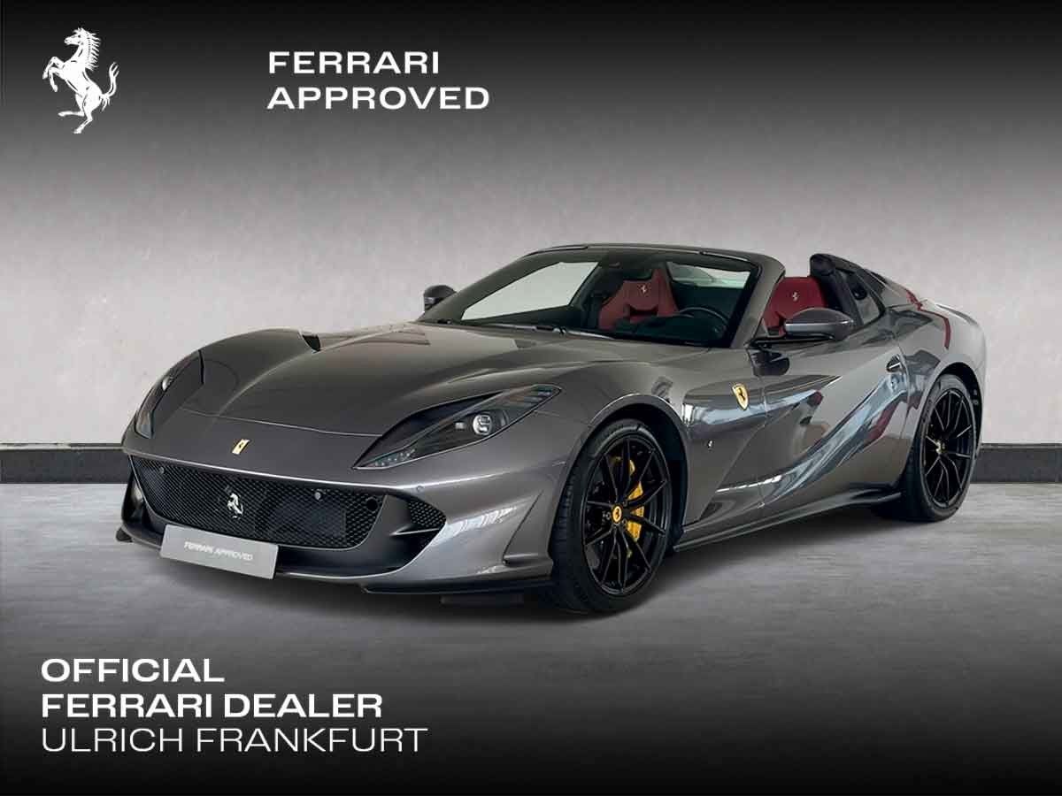 FERRARI 812