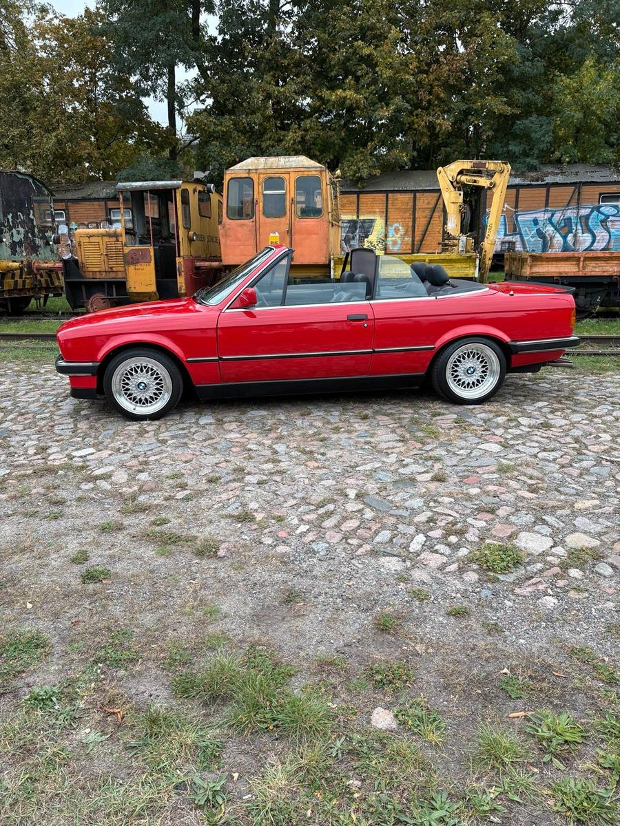 BMW 325