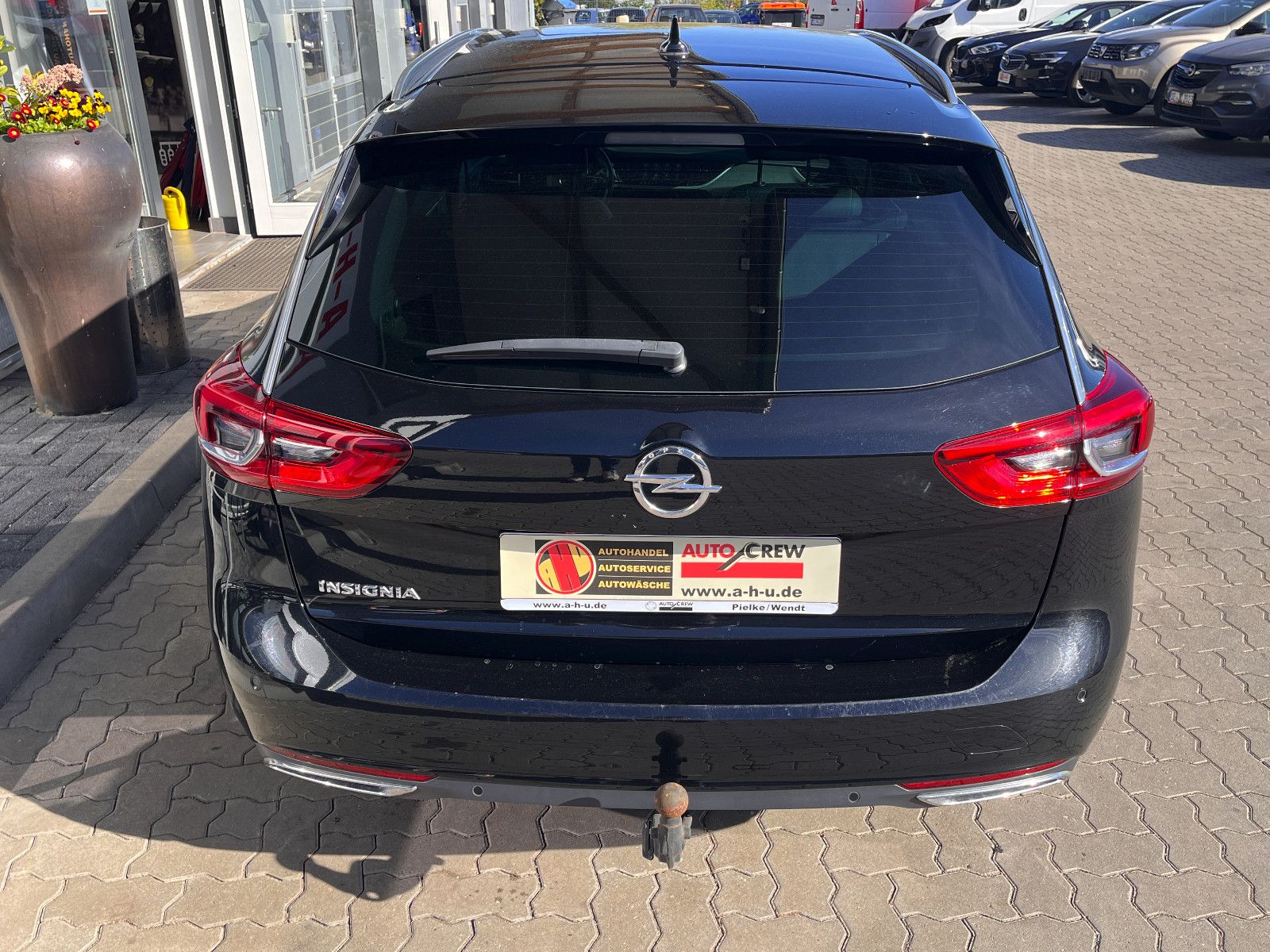 Fahrzeugabbildung Opel Insignia B Sports Tourer Elegance 2.0 Turbo Aut.