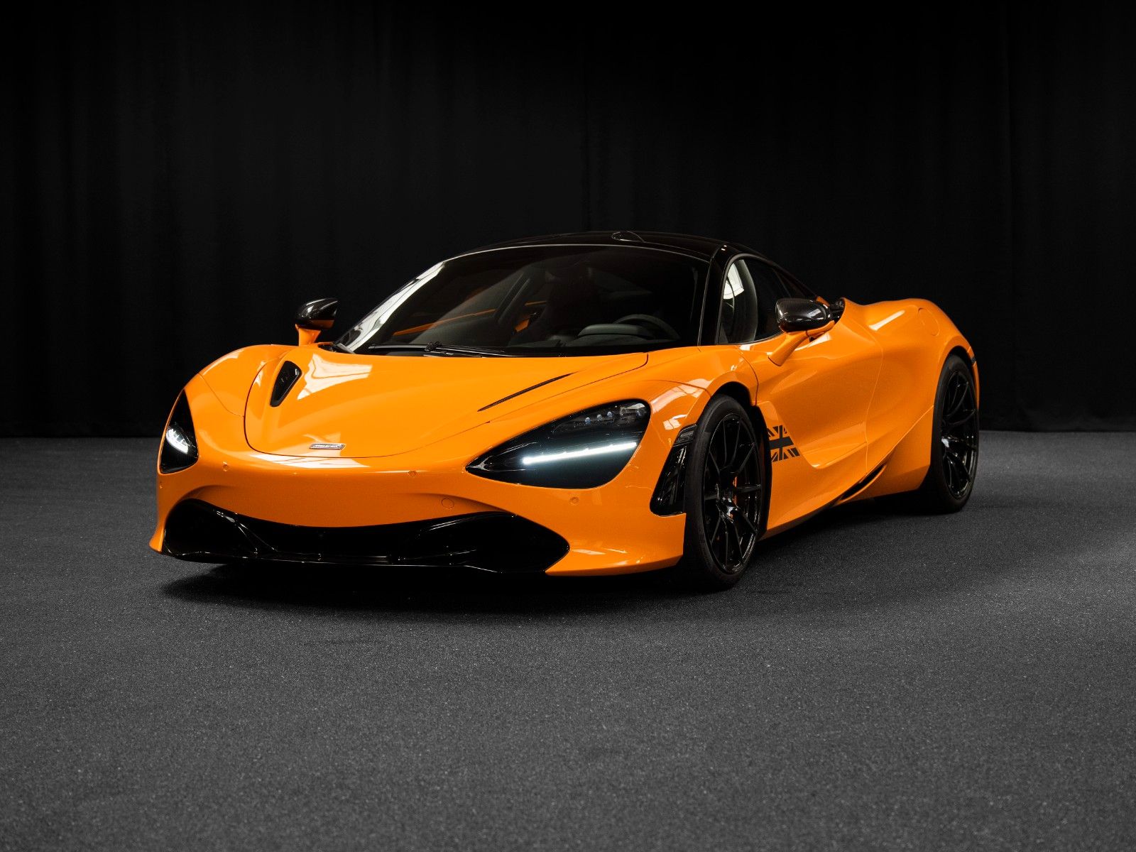 MCLAREN 720S