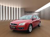 Ford Focus Lim. 1.6 16V Ghia Klima Tempomat Alufelgen - Ford Focus aus 2006: 1.6