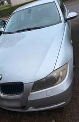 BMW 325i E90 LPG/TÜV - BMW 3 Series mit LPG-Antrieb: Automatik