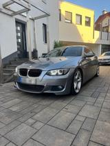 BMW Bmw 330D E93 - BMW 330 aus 2007: 330d