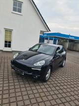Porsche Cayenne Diesel - Unfallfrei - 1. Hand - Porsche Cayenne: Massagesitze