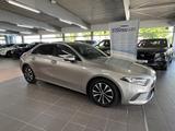 Mercedes-Benz A 180 d Limousine Style Media+Park+Mbux+D-Lenk - : Klimaanlage, Media