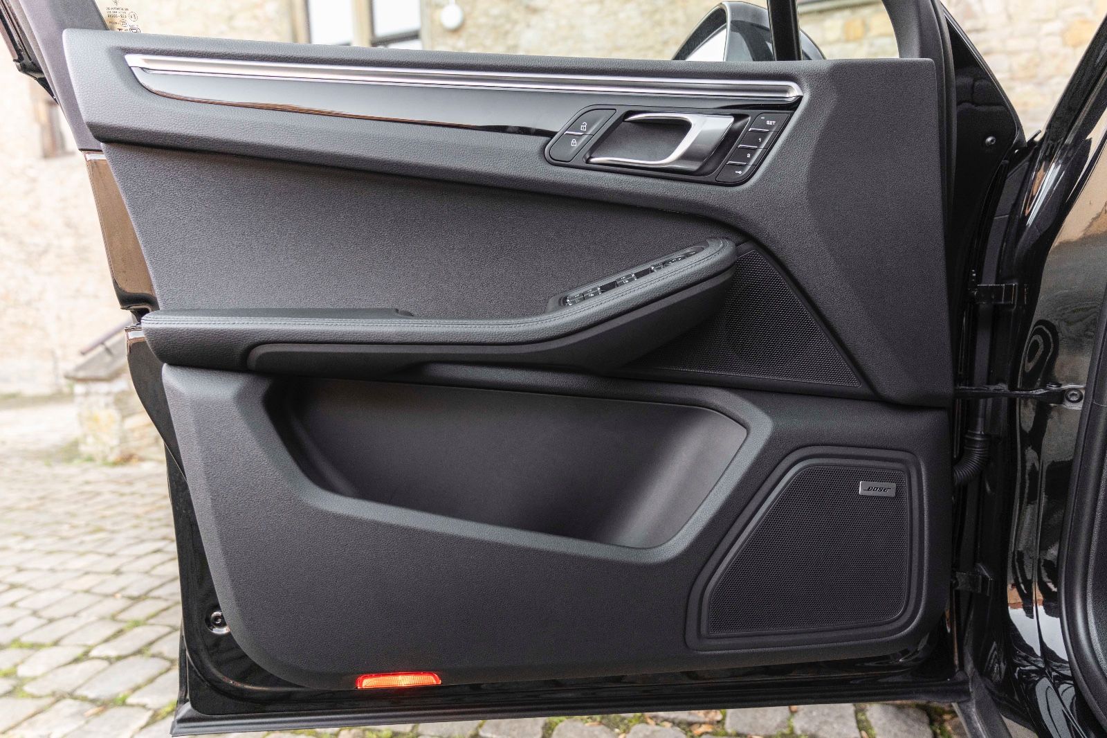 Fahrzeugabbildung Porsche Macan LED 360° BOSE PANO NAV SZH 14 WEGE MEMORY