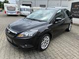Ford Focus Lim. 1.6 Sport 5trg. 1.Hand TÜV NEU - Ford Focus mit Benzin-Antrieb: Limousine, 1.6