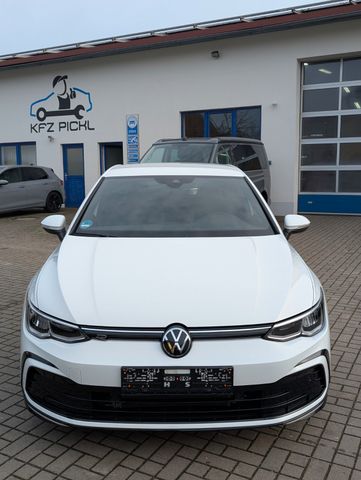 Volkswagen Golf VIII Lim. 2,0TSI R-Line  DSG ACC LED,Navi