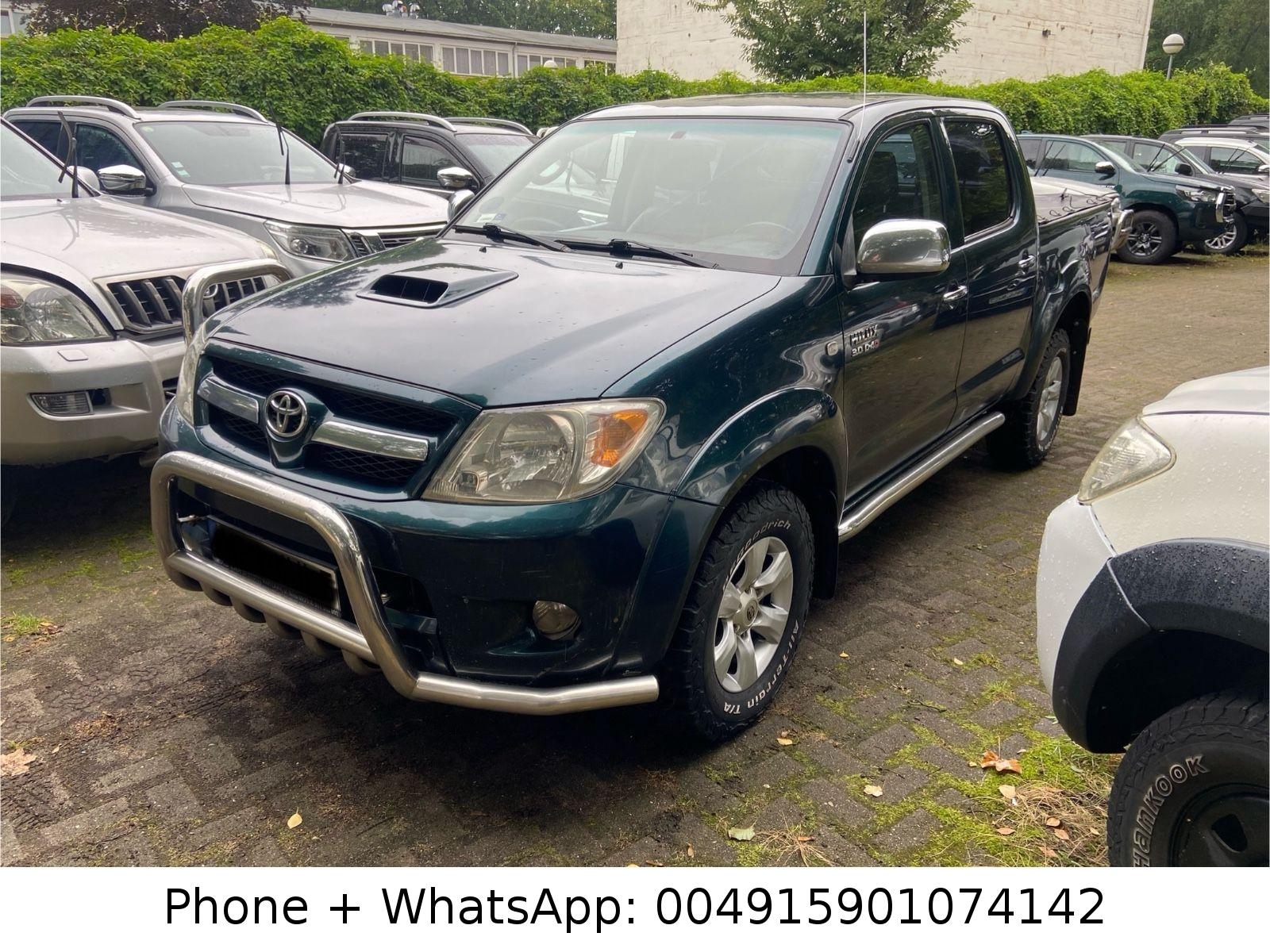 Toyota Hilux 3.0 D Autm 4x4 Klima LederNavAHK WPI105n45