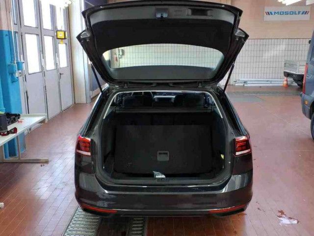 Volkswagen Passat Variant - Bild 6