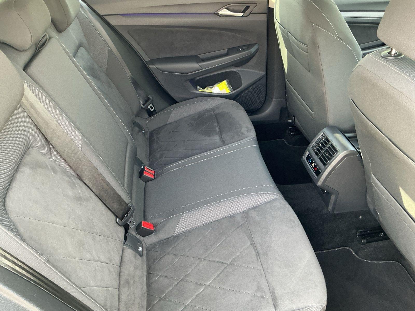 Volkswagen Golf VIII 1.5 TSI STYLE 5JG+LEDplus+APP+RFK+PANO, миниатюра 16
