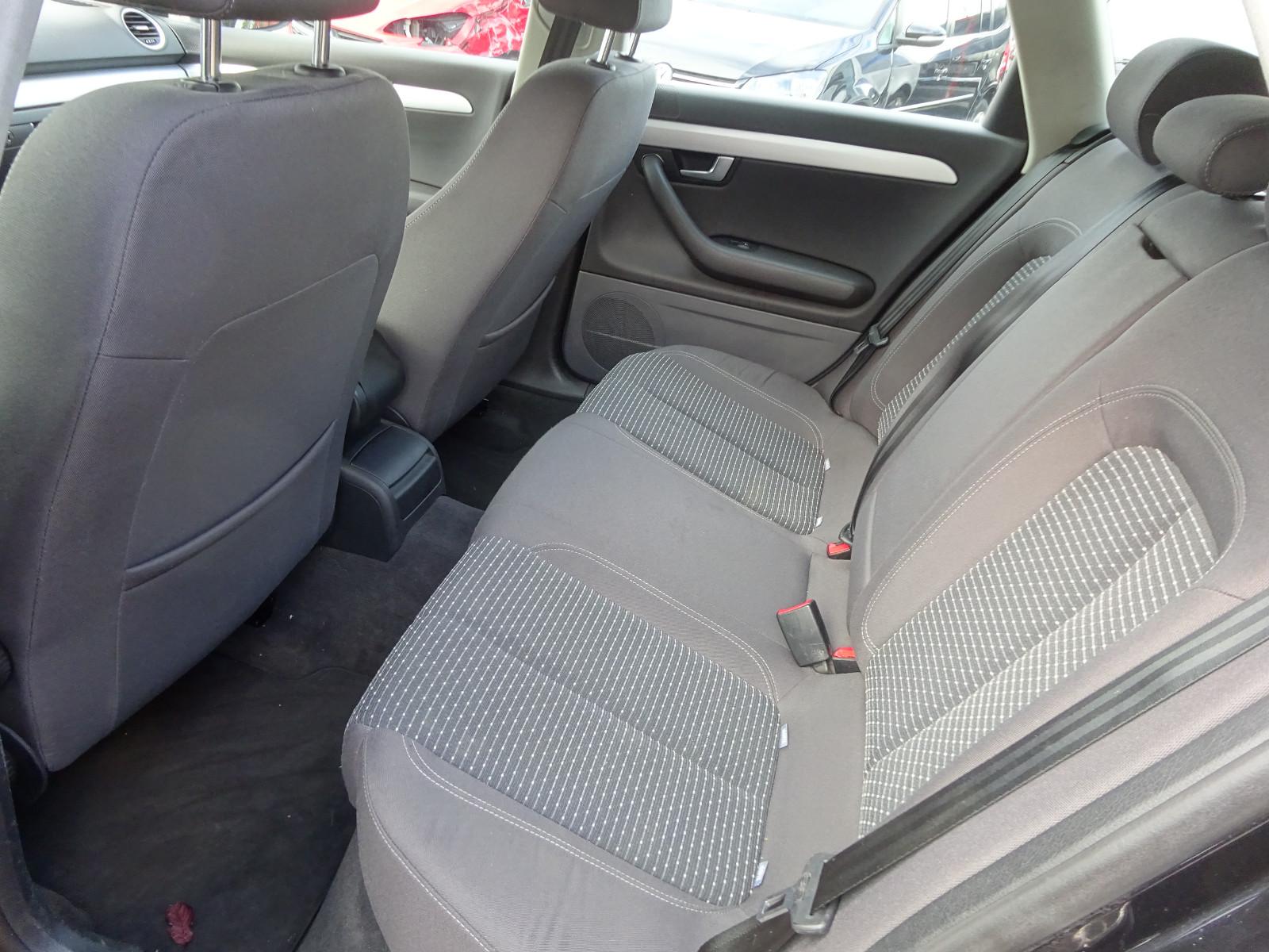 Seat Exeo 2011 — photo 8