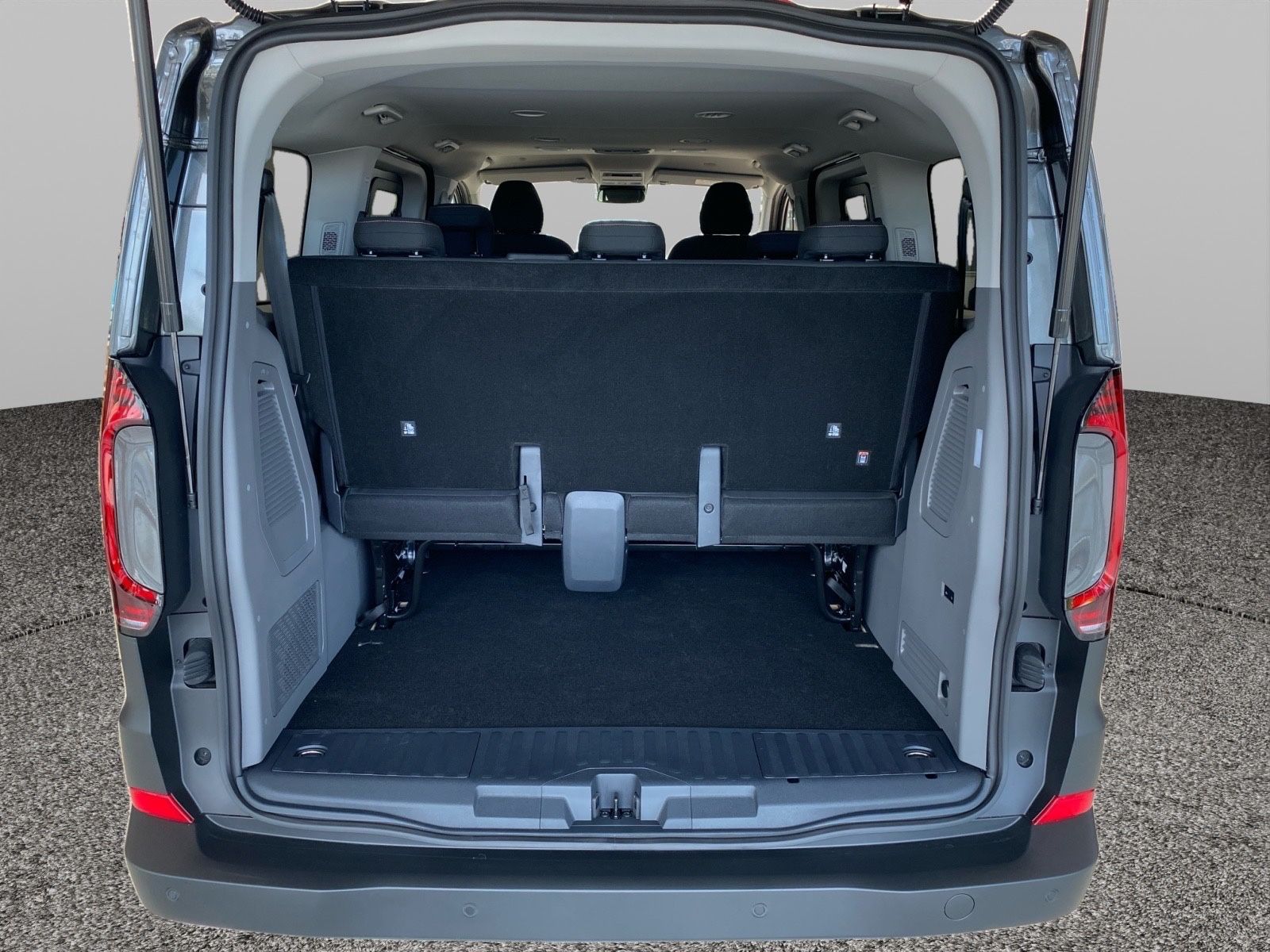 Fahrzeugabbildung Volkswagen T7 Caravelle PanAmericana 4Motion AHZV Zusatzhei
