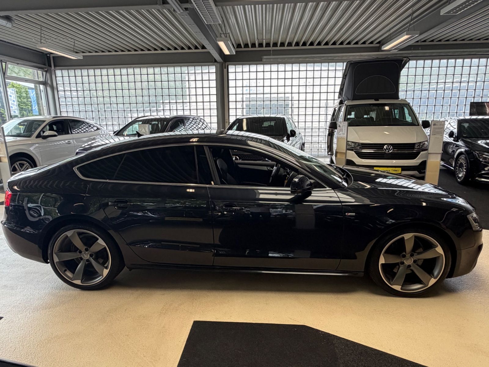 Fahrzeugabbildung Audi A5 Sportback 2.0 TDI S line Plus