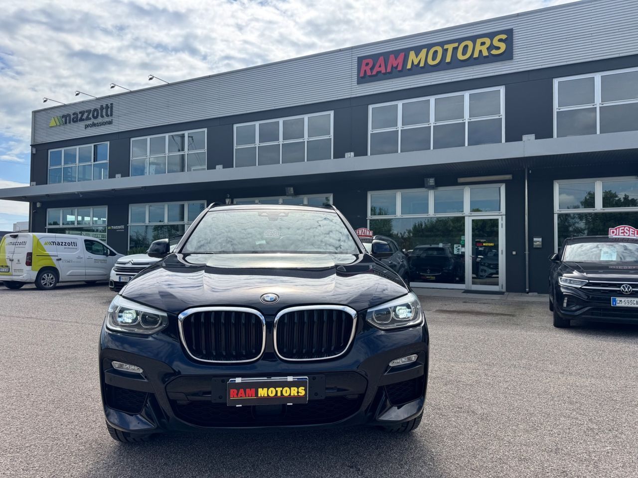 BMW Bmw X3 xDrive 30d 265cv M-sport Full Service Uni imagem 2