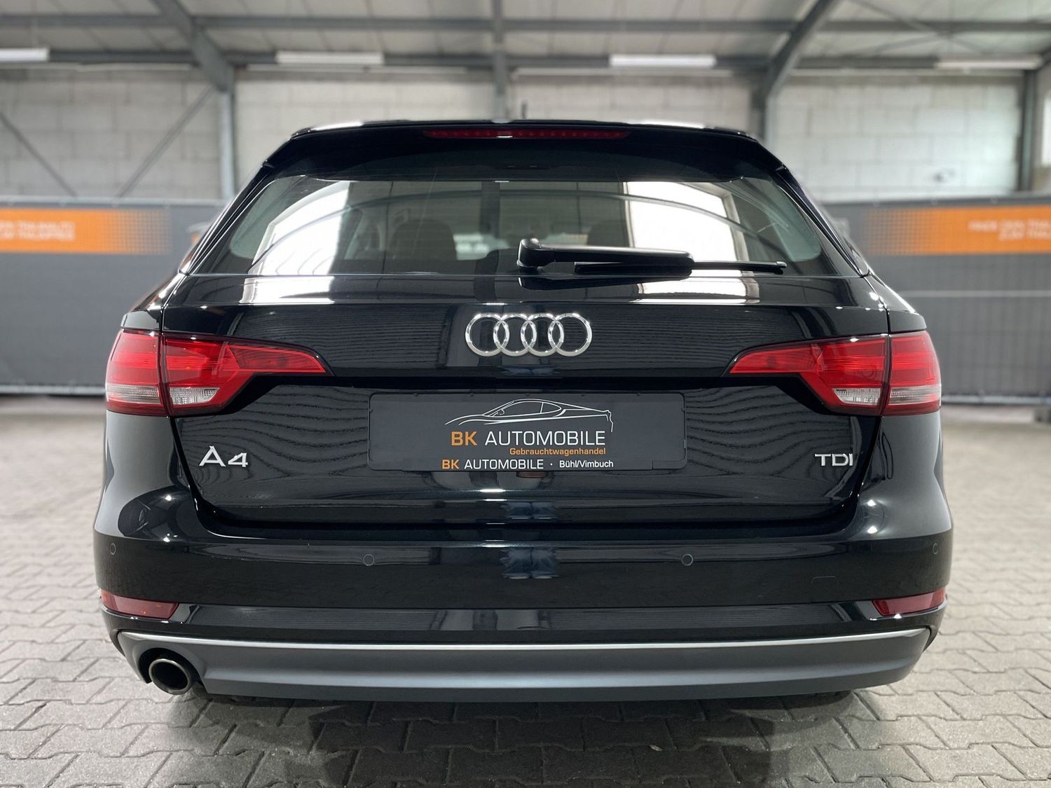 Fahrzeugabbildung Audi A4 2.0 TDI sport #Virtual#Tempomat