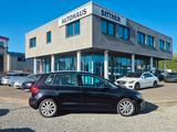Volkswagen Golf Sportsvan VII Highline Bi-Xenon Autom. Navi - Gebrauchtwagen in Bremen