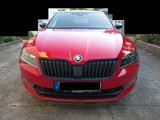 Skoda Superb 2.0 TSI DSG 4x4 SportLine Combi SportLine - rote Skoda Superb