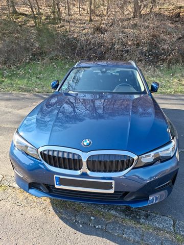 BMW 318d Touring -