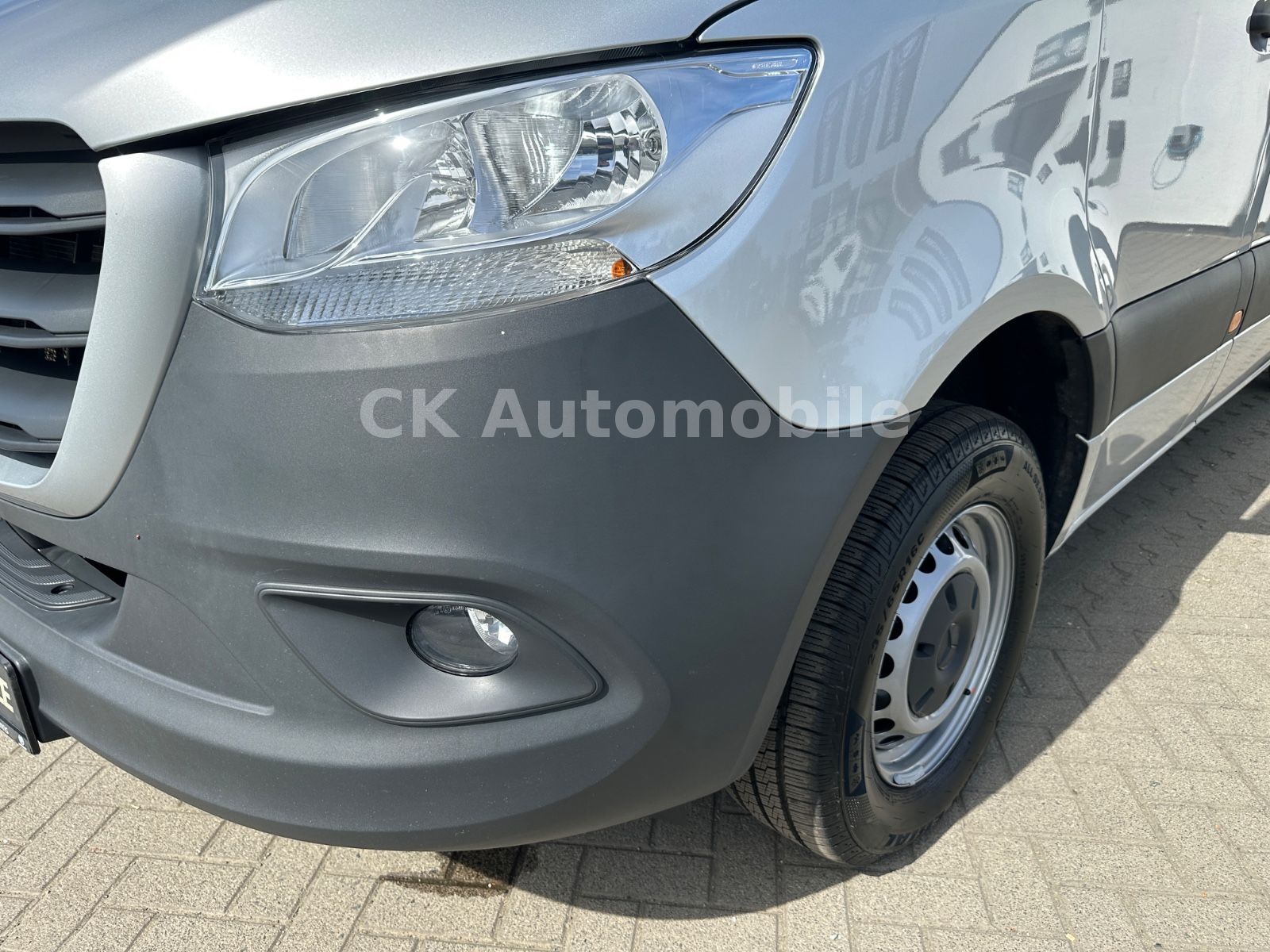 Fahrzeugabbildung Mercedes-Benz Sprinter III Kasten 317 CDI/Mixto/4 Sitze/Navi
