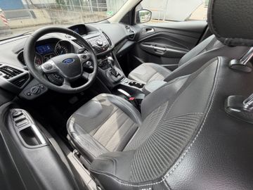 Ford Kuga - 11