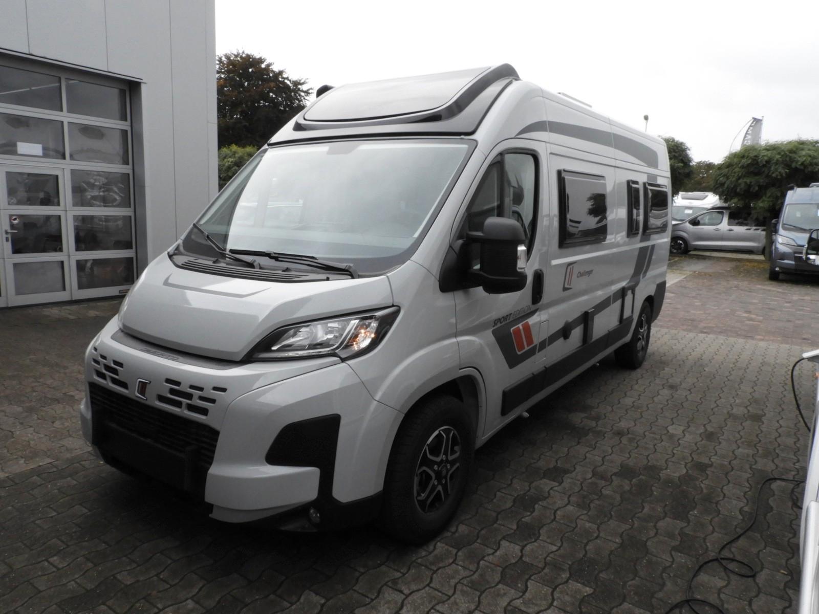 Challenger V114 Sport 140PS Automatik AHK SAT/TV Arctic Zub