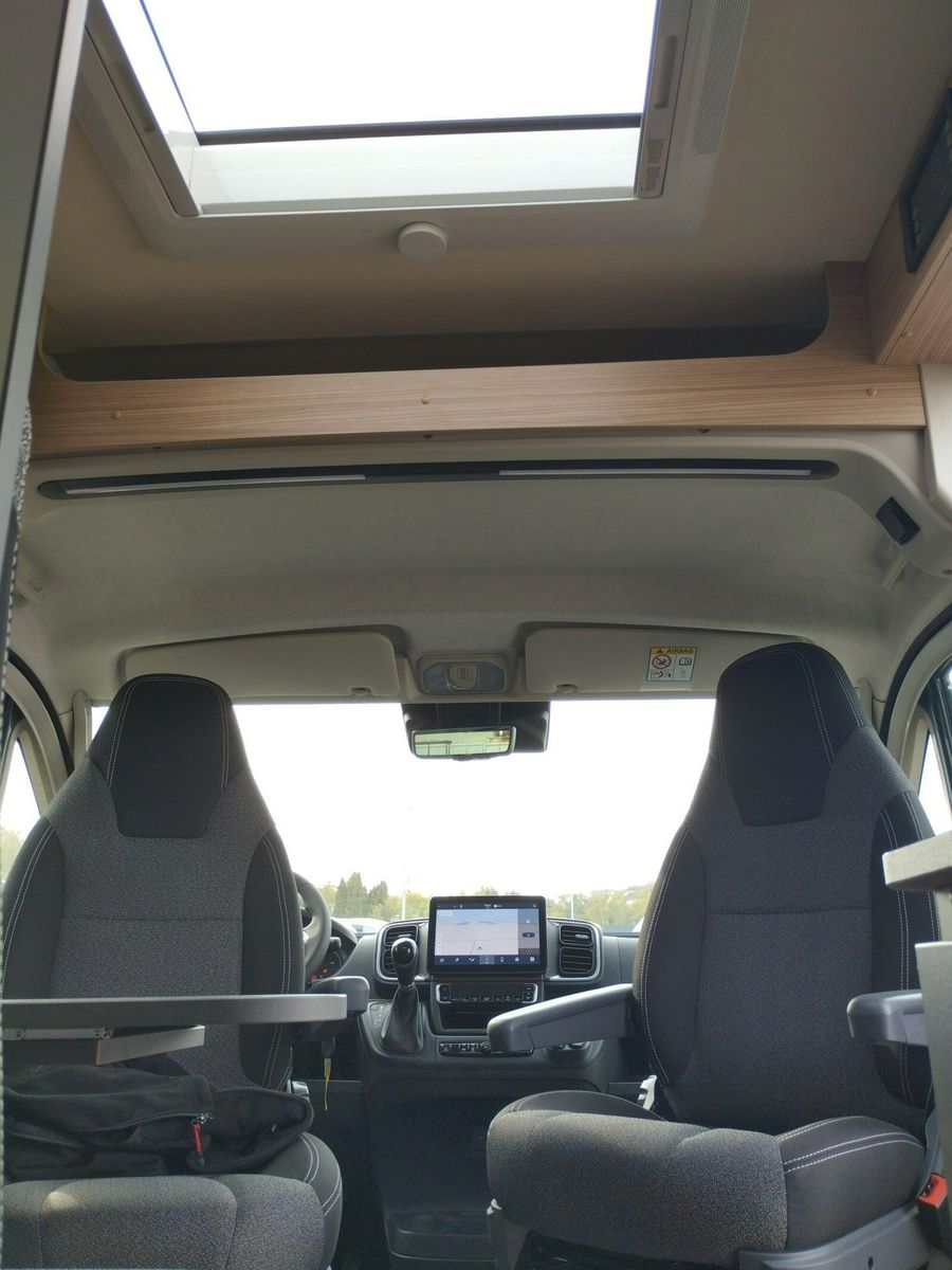 Fahrzeugabbildung Pössl Summit 600 L Citroen Lithium, Solar