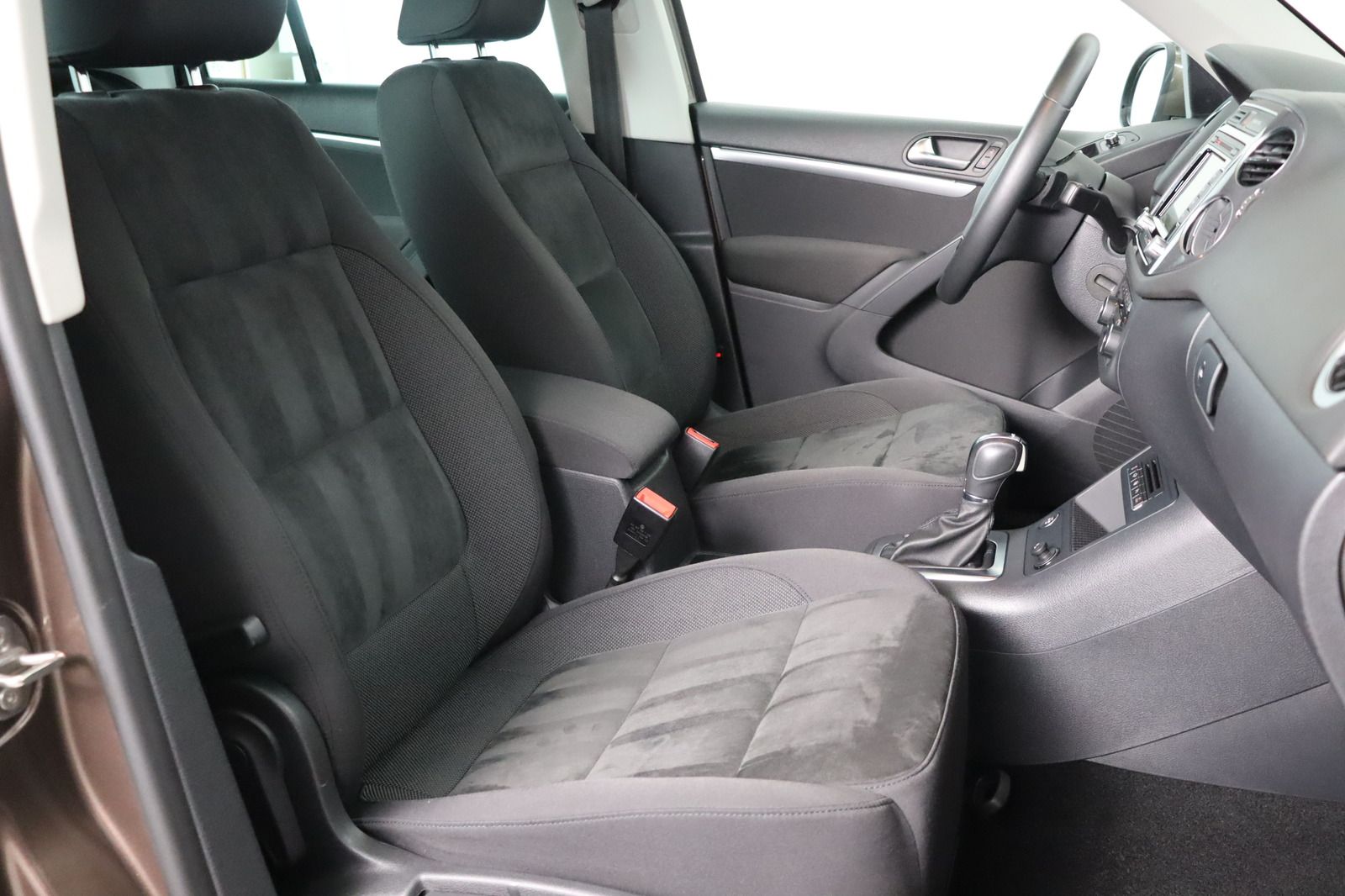 Fahrzeugabbildung Volkswagen Tiguan * Pano * Navi * Xenon * Parkassistent Tra