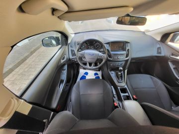 Ford Focus - 8