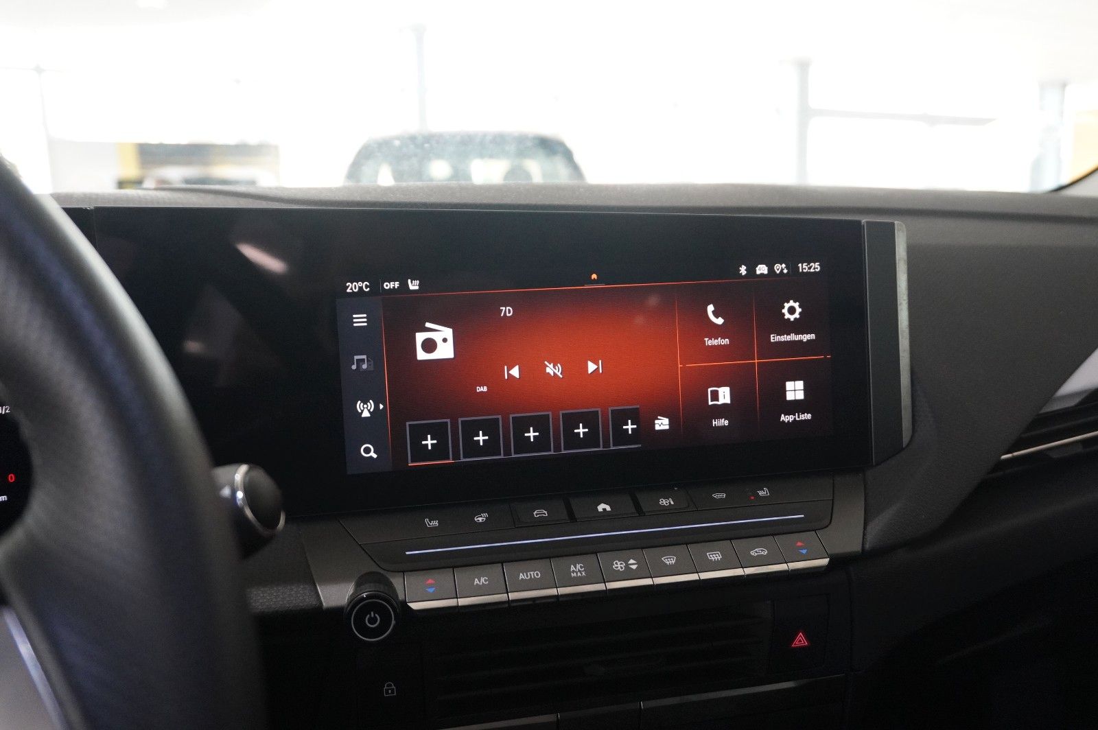 Fahrzeugabbildung Opel Astra L Lim. 1.6 HYBRID ELEGANCE NAVI/LED/KAMERA