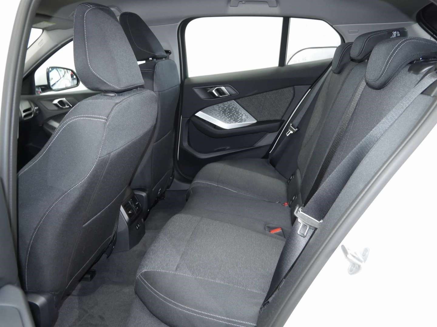 BMW 120 - Bild 8