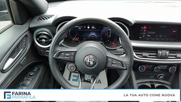 Alfa-Romeo Stelvio - 12
