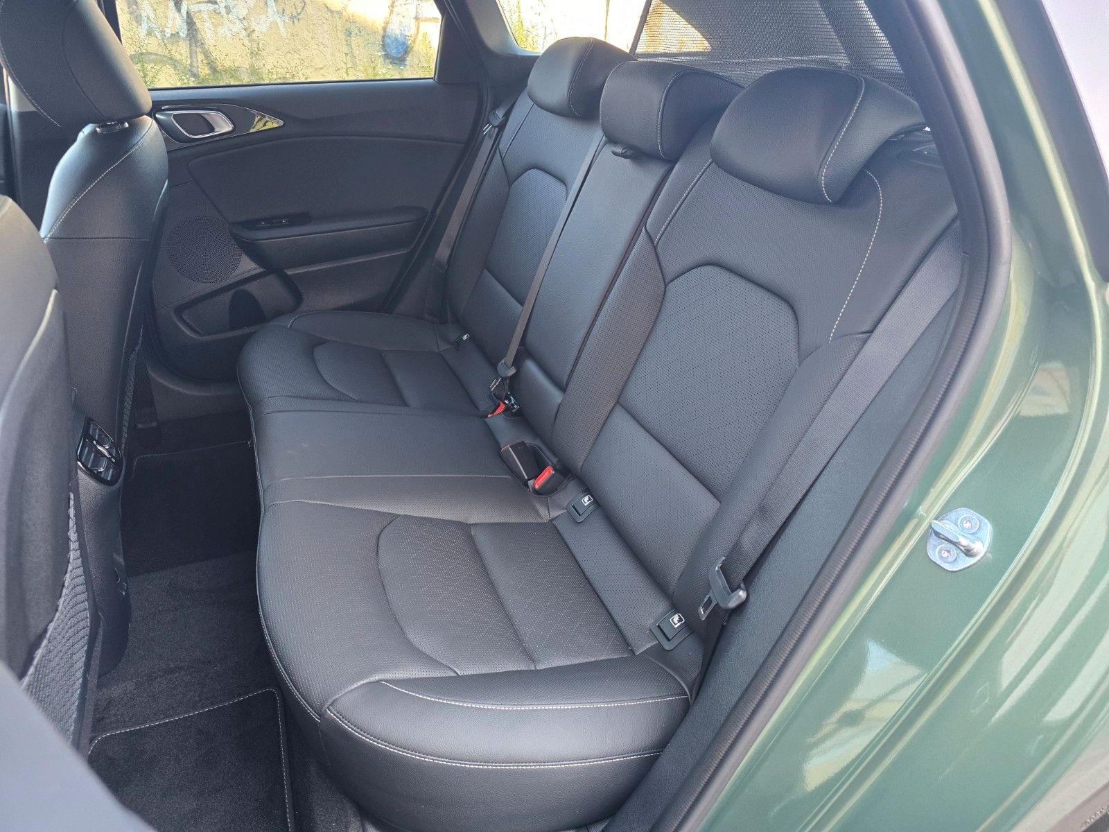 Fahrzeugabbildung Kia CEED_SW 1.5T 140 DCT7 PLAT GD