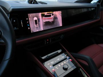 Porsche Cayenne - 7