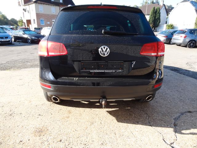 Fahrzeugabbildung Volkswagen Touareg V6 TDI/Xenon/Leder/Kam/Luft/2.Hd/AHK/Nav