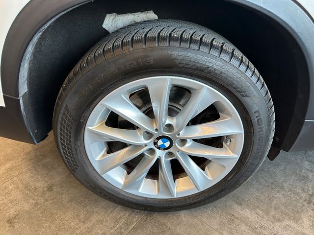 BMW X3 xDrive 35 d *Navi*xLine*Kamera*