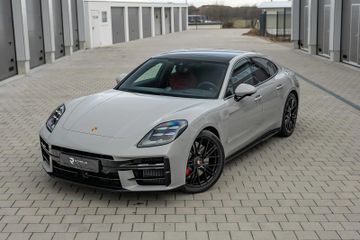 Porsche Panamera - 11