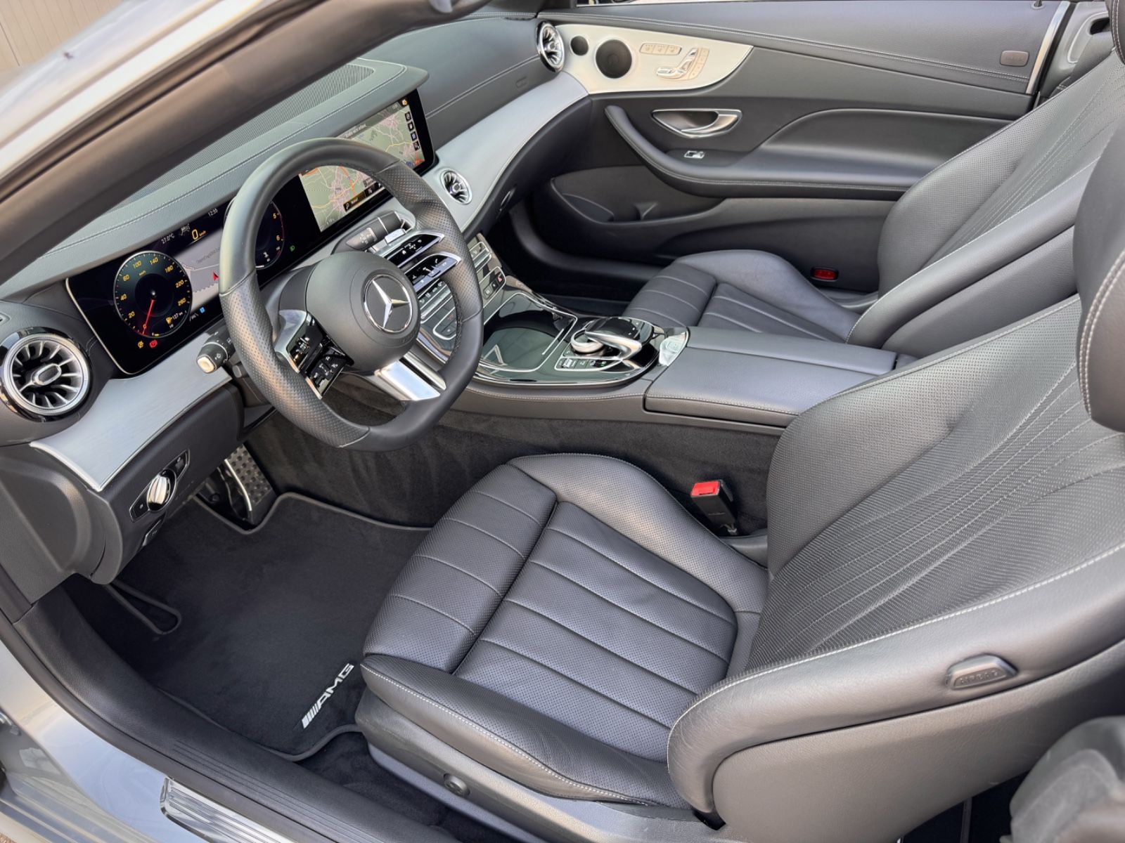 Mercedes-Benz E 220d 4Matic Cabriolet AMG-LINE ASSIST LEDER foto 12