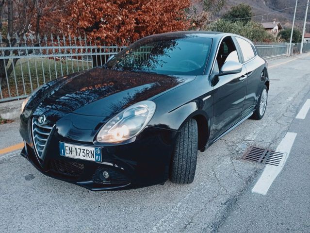 Alfa Romeo Giulietta 1.6 JTDm-2 105 CV Exclusive