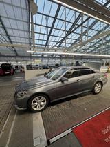 Mercedes-Benz E 300 BlueTEC AVANTGARDE AVANTGARDE - Mercedes-Benz E 300 Bluetec mit Diesel-Antrieb