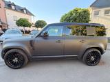 Land Rover Defender 110 HSE *7-Sitzer *Matt Schwarz *AHK - 7-Sitzer Autos mit Diesel-Antrieb
